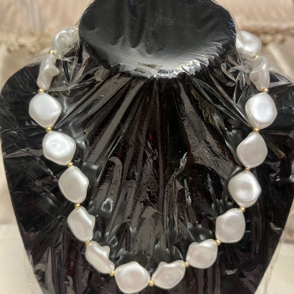 #108 Pearl Necklace